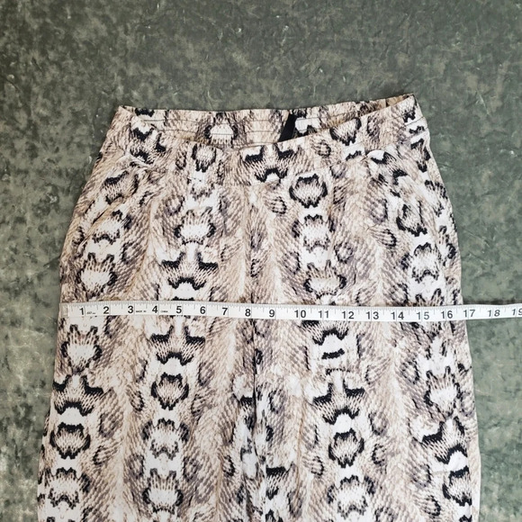 H&M Tan Snake Print Pants - Picture 6 of 6